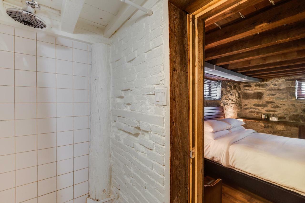 Auberge Nuits De St-Georges Bromont Bagian luar foto